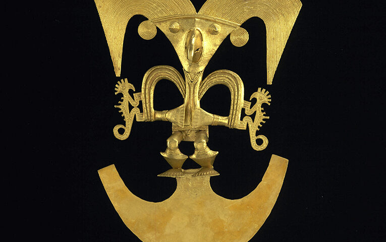 Museo del Oro
